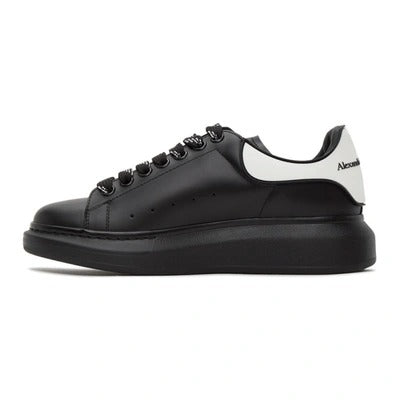 Alexander McQueen Oversized Sneaker 'Black White'