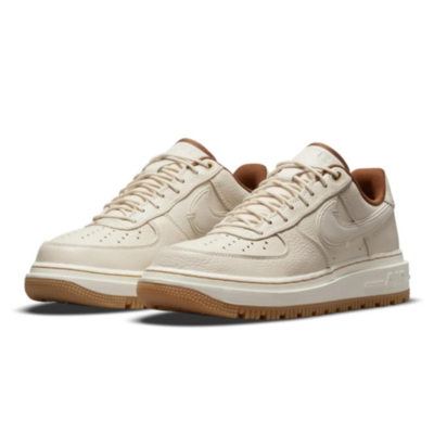 Nike Air Force 1 Luxe